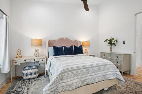2130 Lovedale Avenue Dallas TX 75235