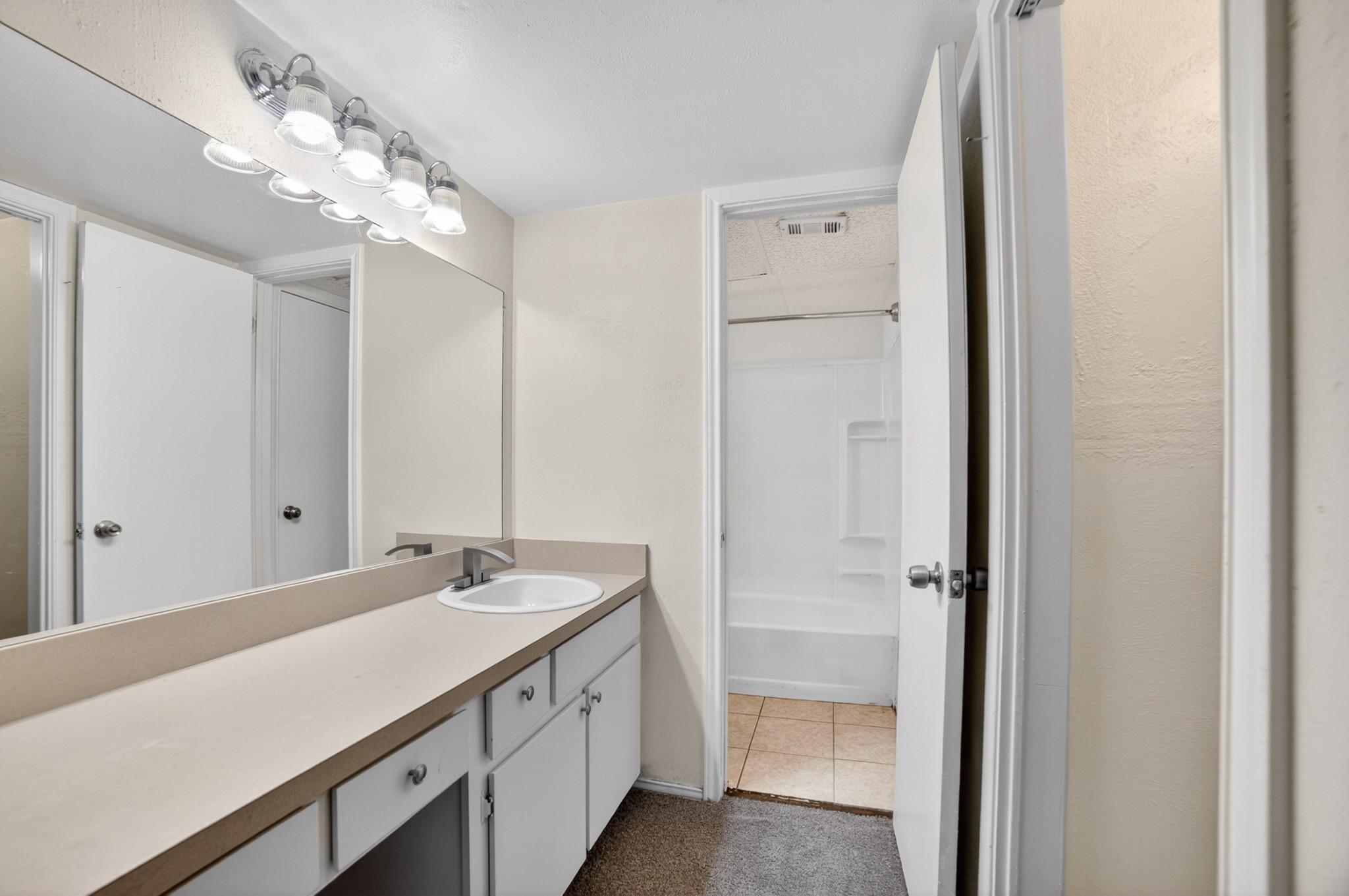 5618 Marina Drive Garland TX 75043