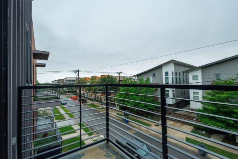 2450 N Garrett Avenue Dallas TX 75206