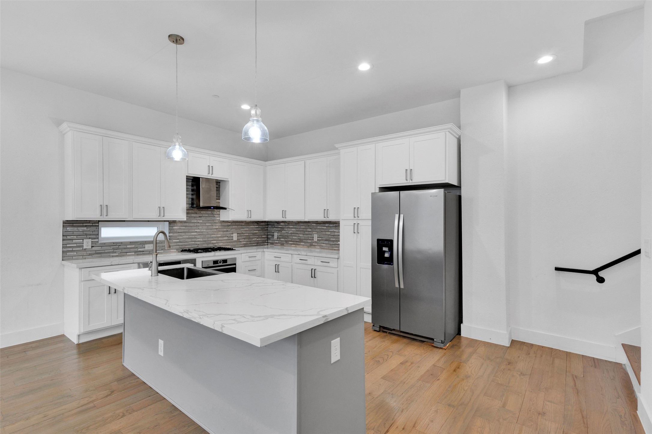 2450 N Garrett Avenue Dallas TX 75206