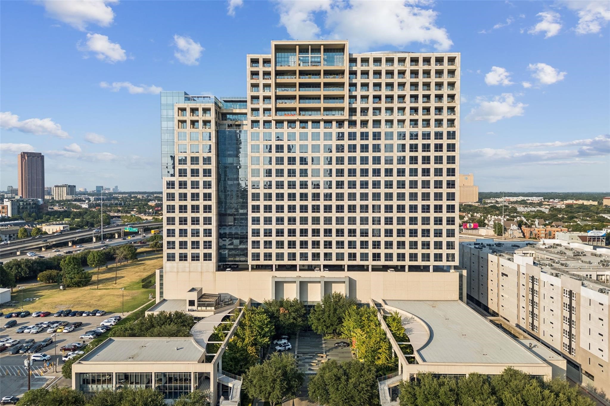 1717 Arts Plaza Dallas TX 75201