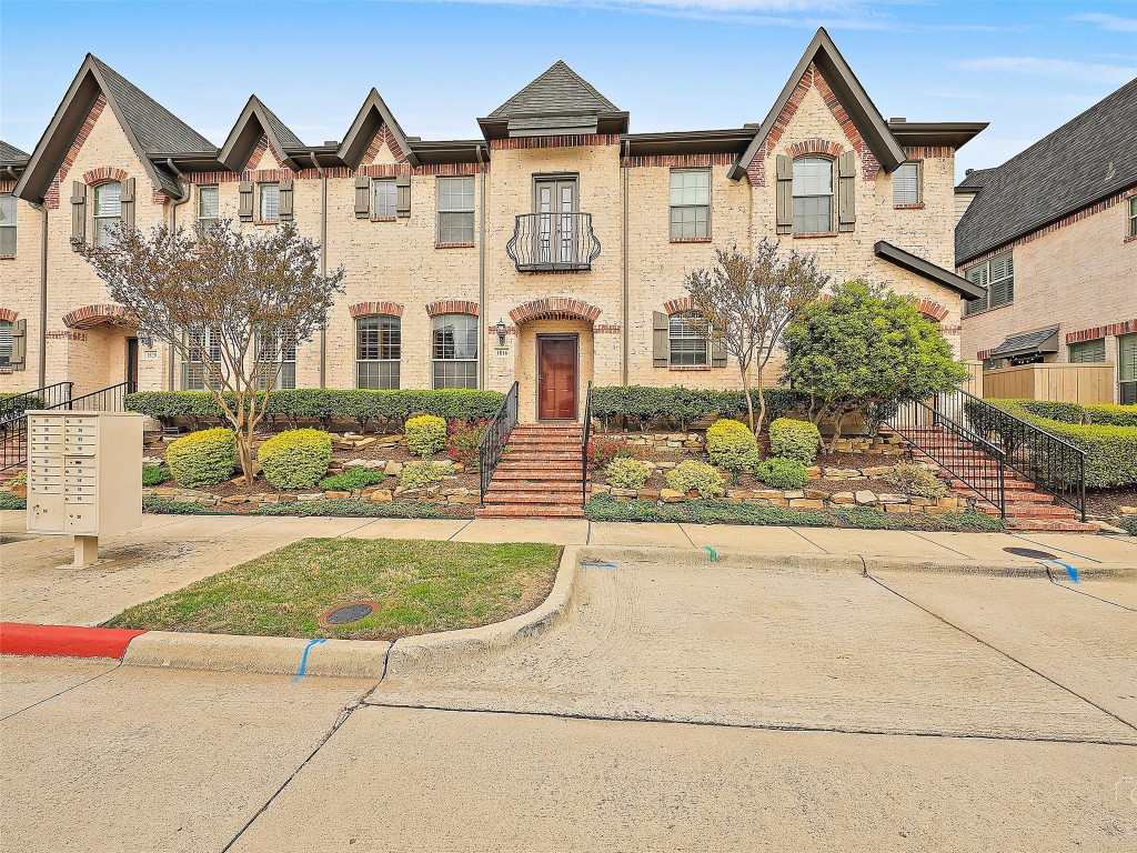 1816 Desoto Drive Mckinney TX 75072