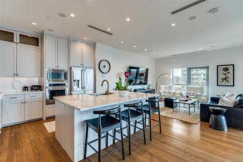 2300 Wolf Street Dallas TX 75201