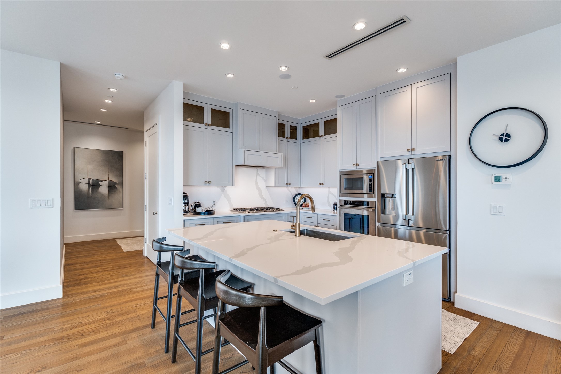 2300 Wolf Street Dallas TX 75201