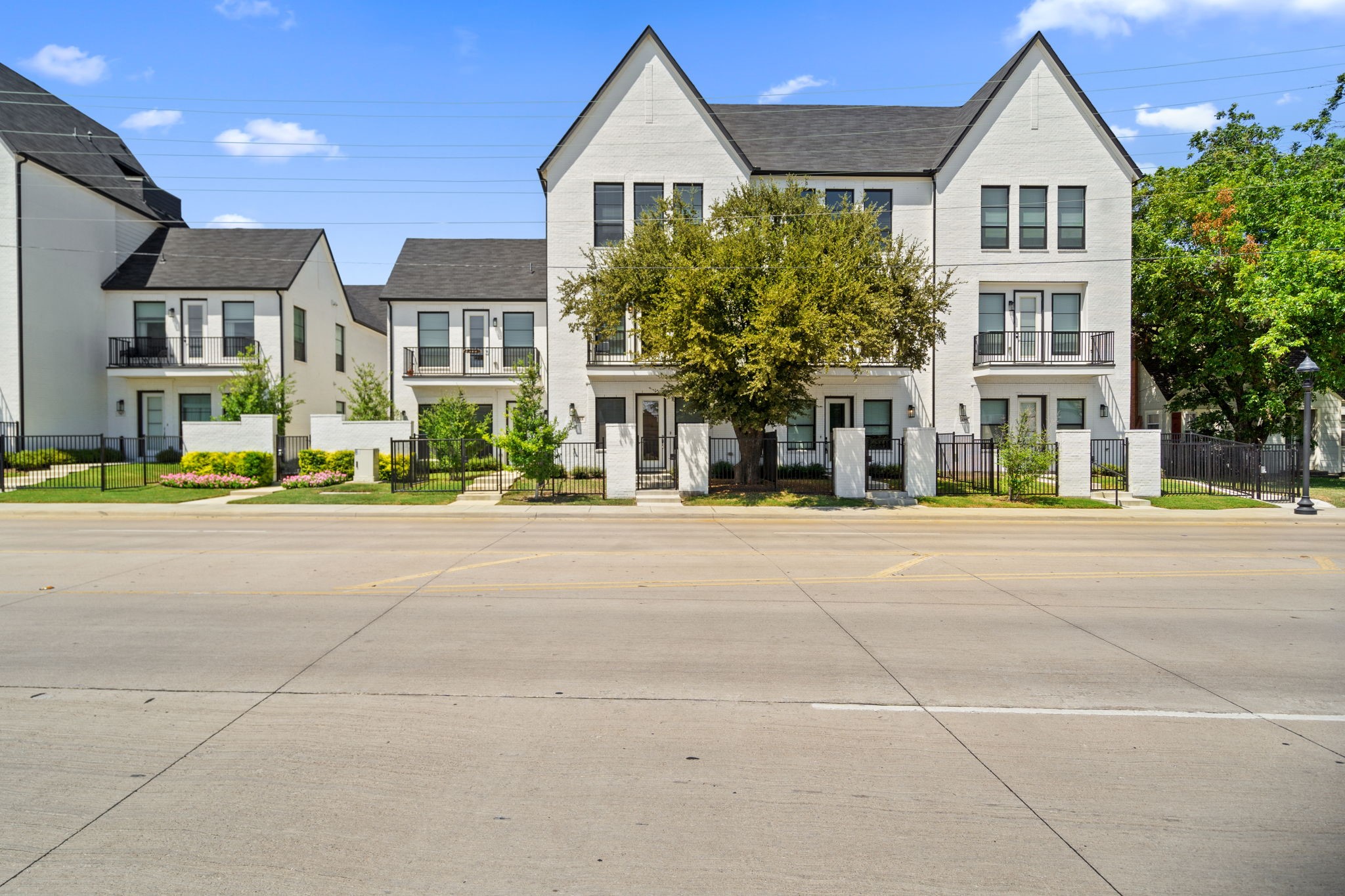 703 W Abram Street Arlington TX 76013