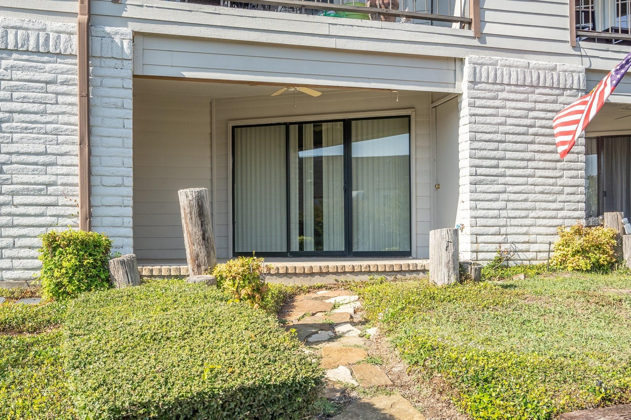 438 Yacht Club Drive Rockwall TX 75032