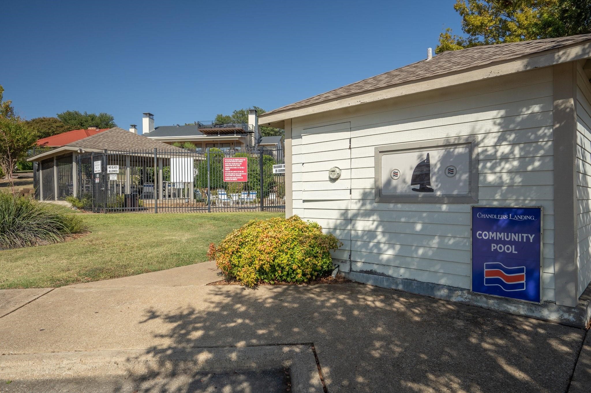 438 Yacht Club Drive Rockwall TX 75032