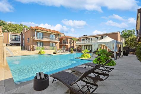 5916 Sandhurst Lane Dallas TX 75206
