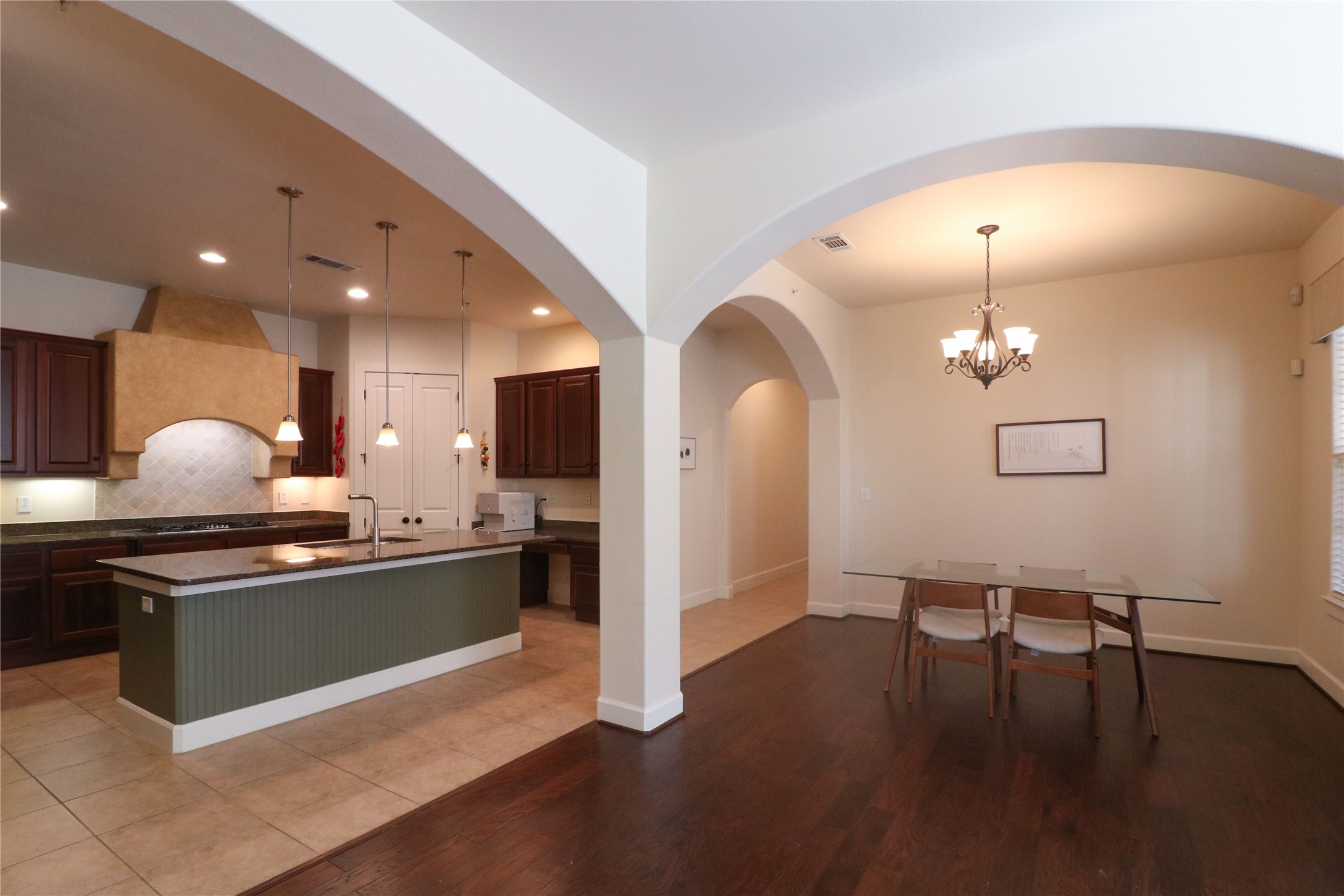 555 Via Amalfi Irving TX 75039