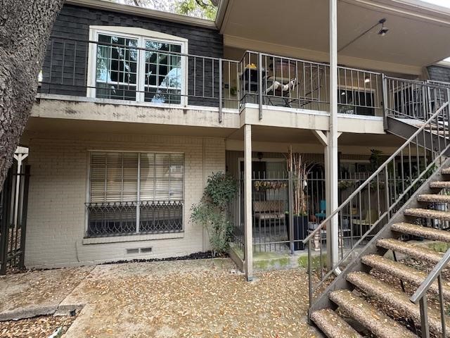 5311 Fleetwood Oaks Avenue Dallas TX 75235