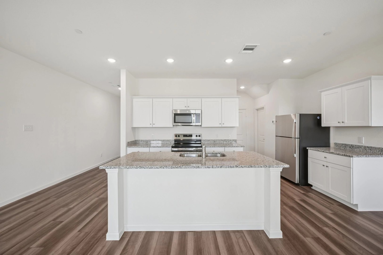 206 Pourtales Lane Cedar Hill TX 75104