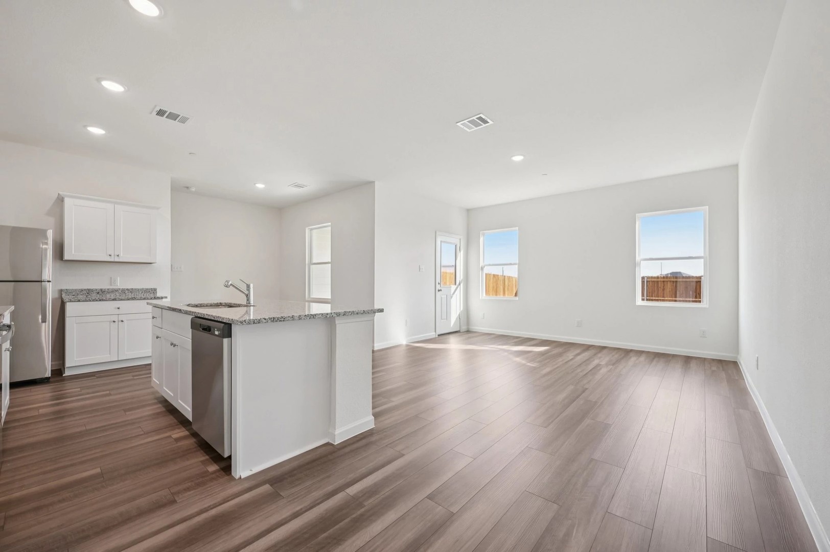 206 Pourtales Lane Cedar Hill TX 75104