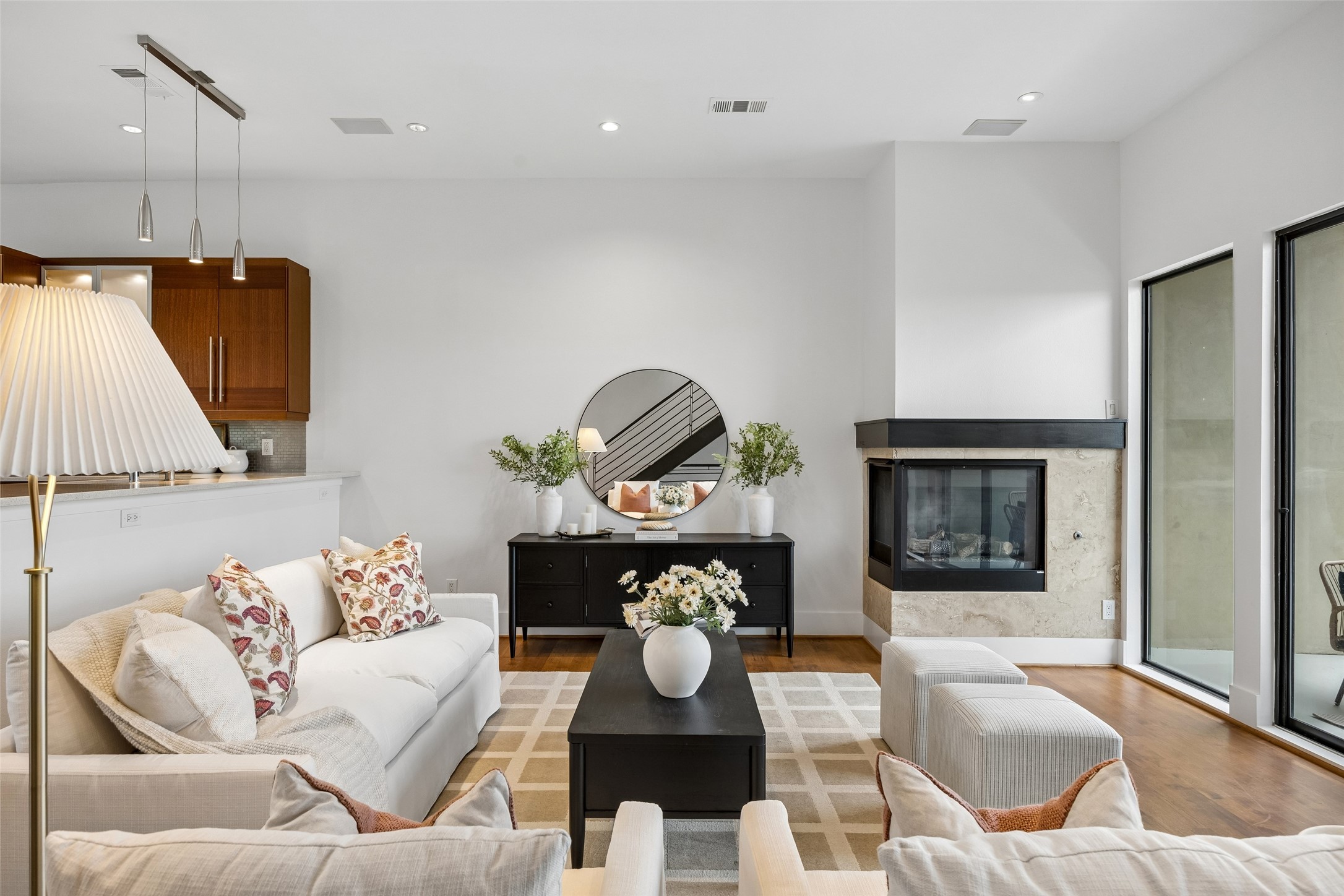433 Trinity River Circle Dallas TX 75203