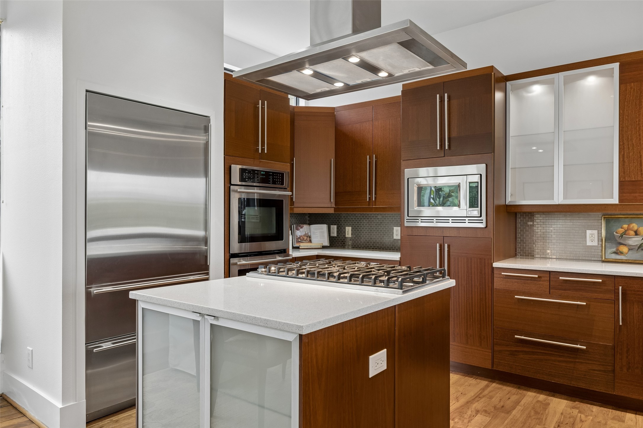 433 Trinity River Circle Dallas TX 75203