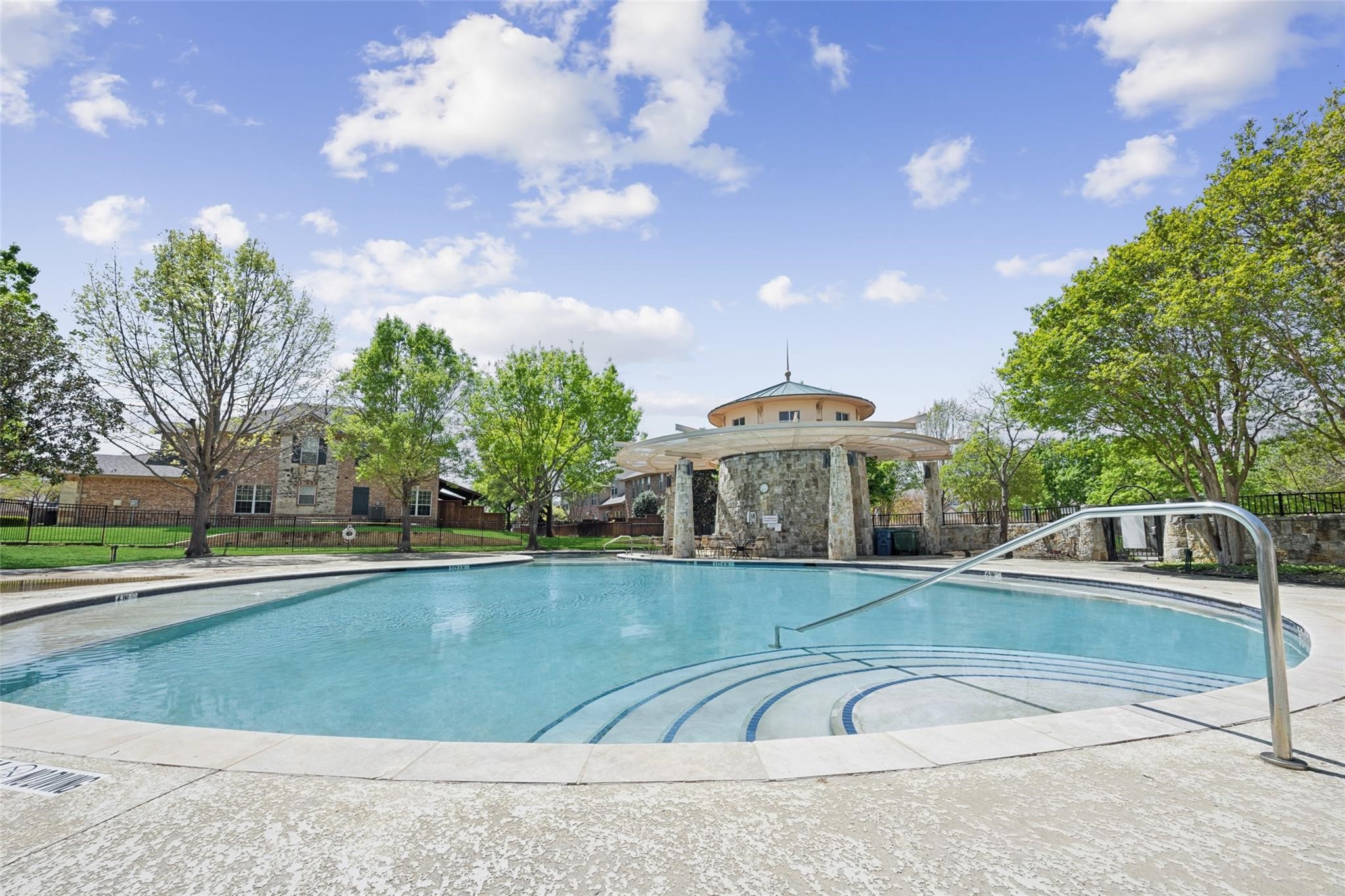 1861 Sandpiper Lane Carrollton TX 75007