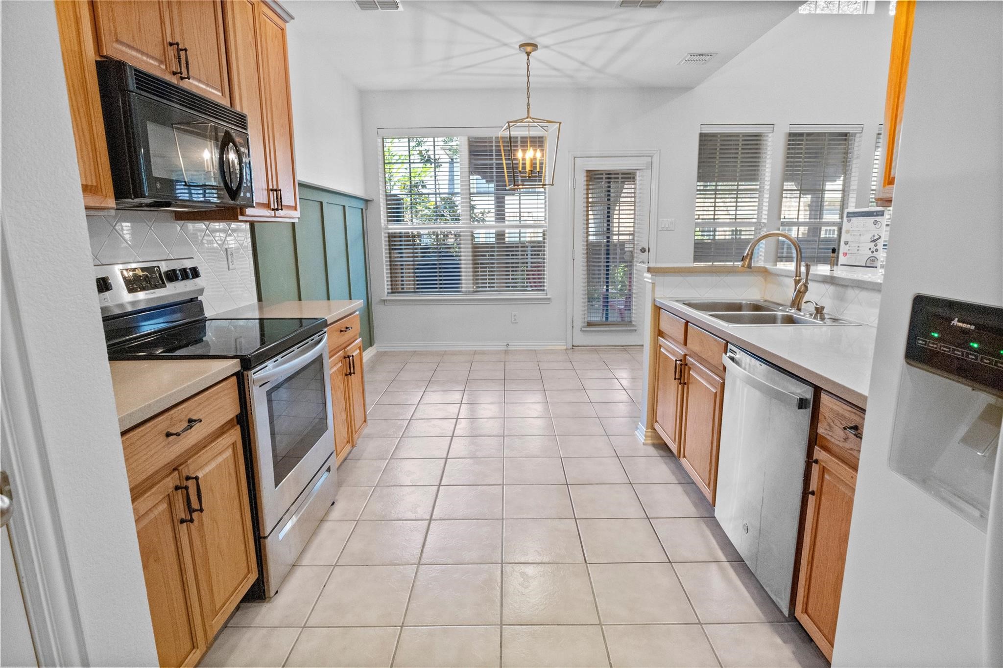 1861 Sandpiper Lane Carrollton TX 75007