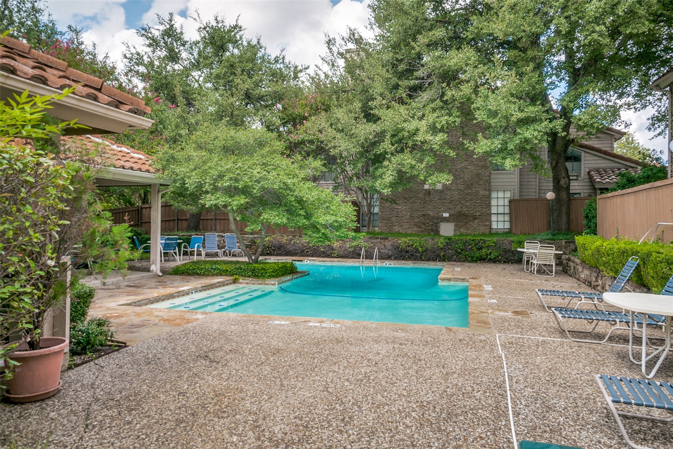 895 Dublin Drive Richardson TX 75080