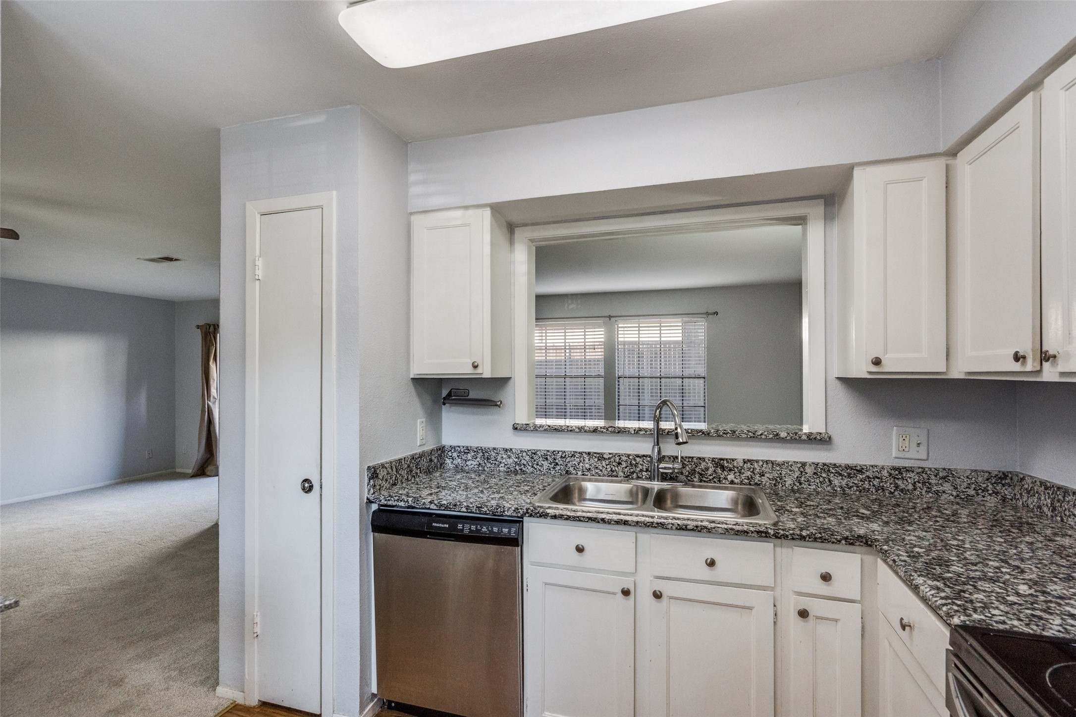 5335 Bent Tree Forest Drive Dallas TX 75248