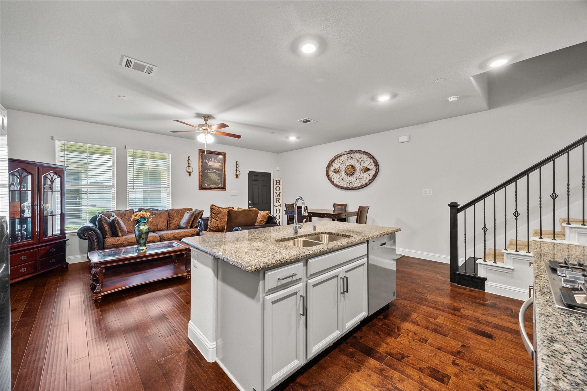 329 Baker Drive Plano TX 75074