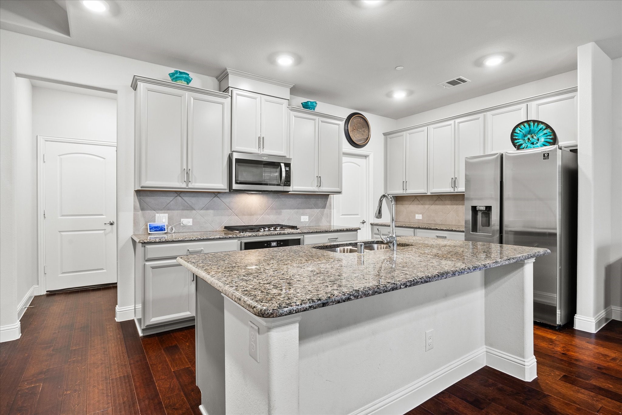 329 Baker Drive Plano TX 75074