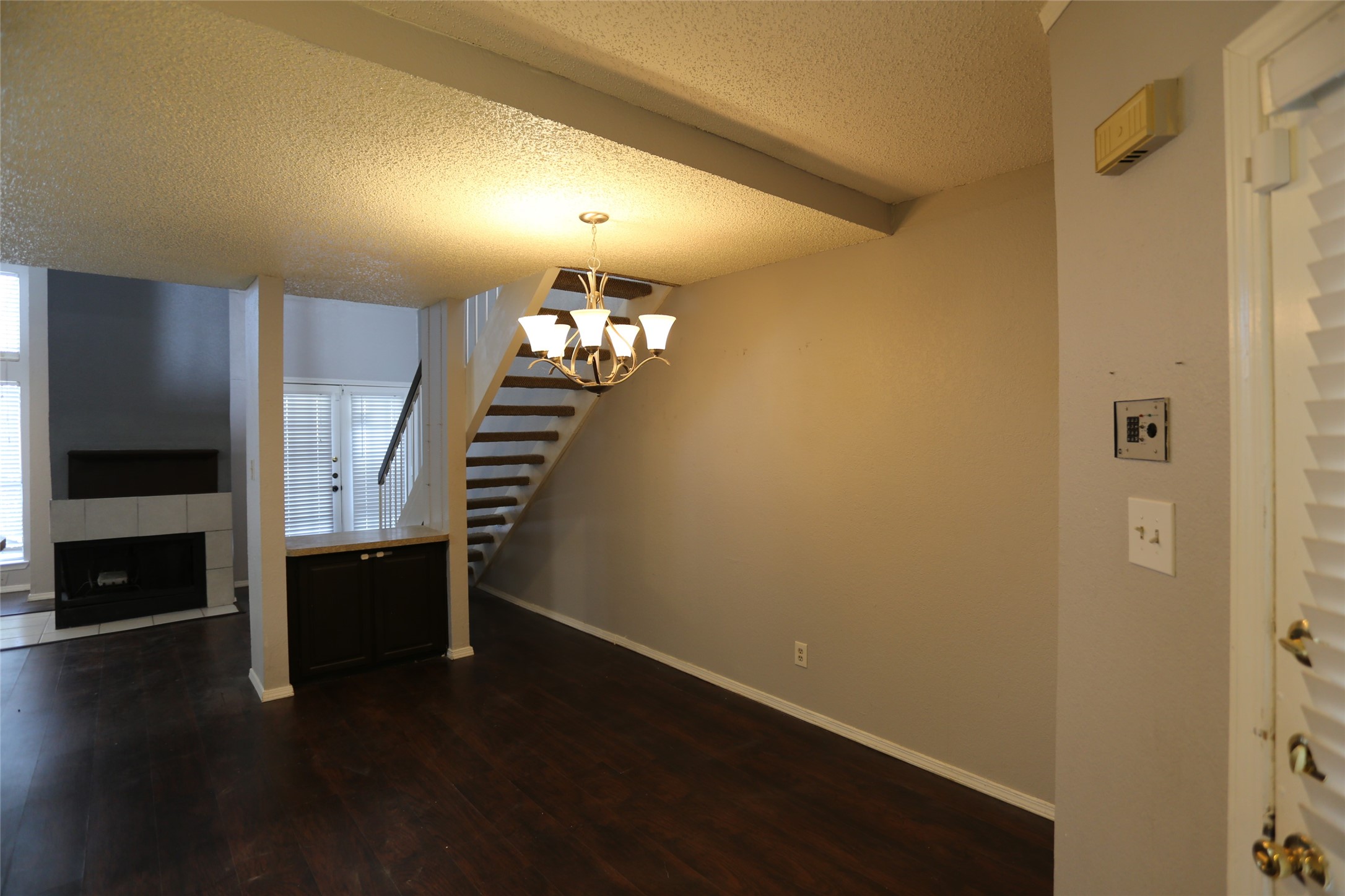 3406 Country Club Drive W Irving TX 75038