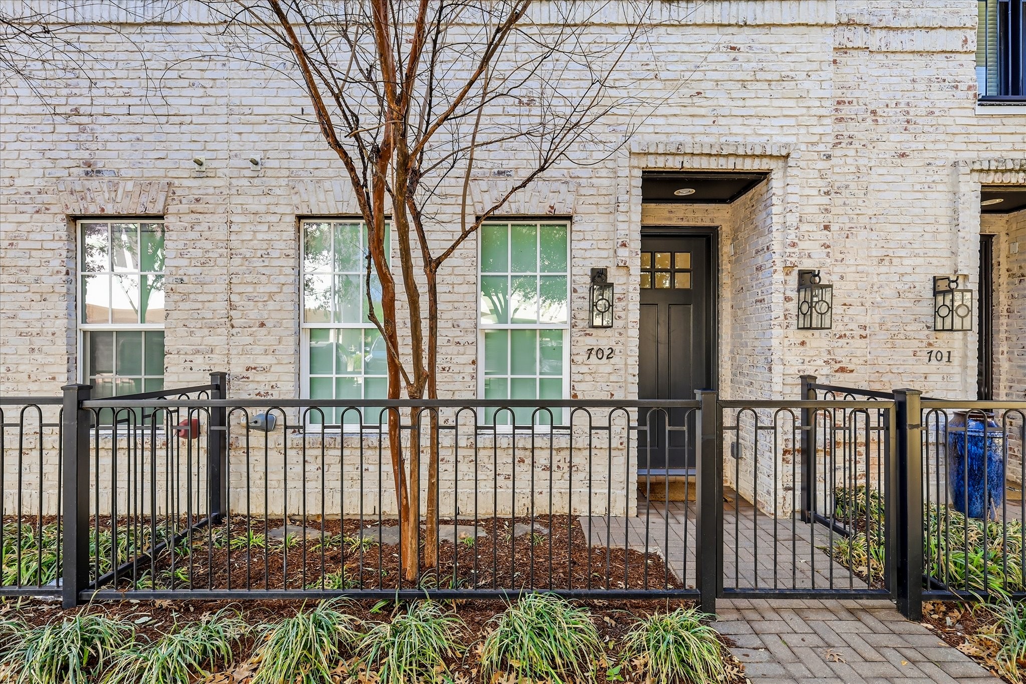 7333 Valley View Lane Dallas TX 75240