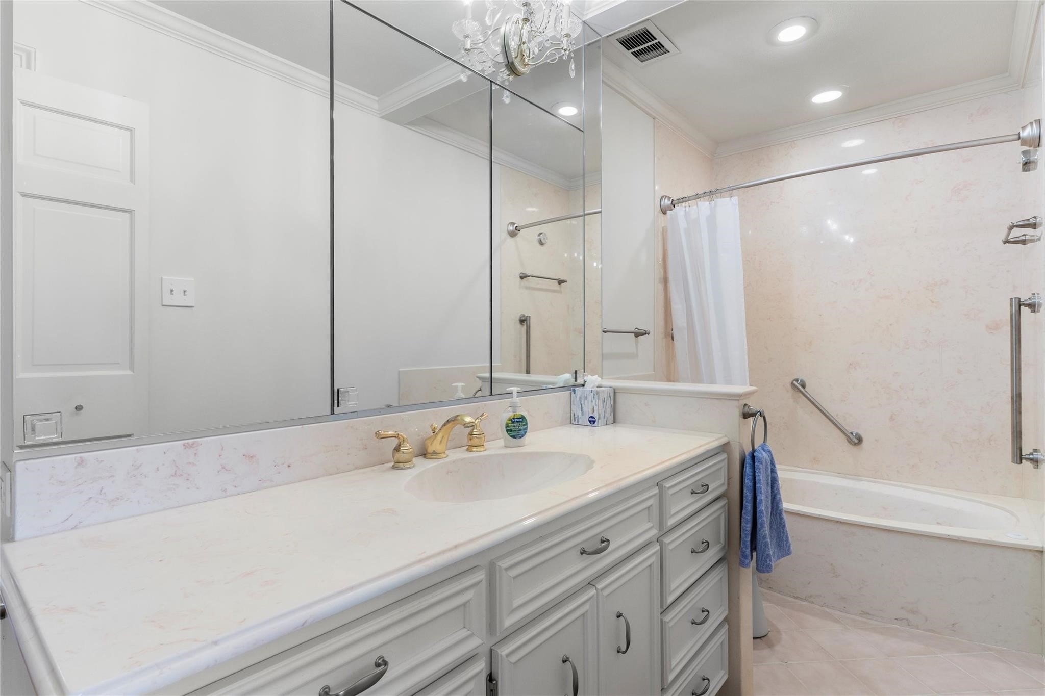 6335 W Northwest Highway Dallas TX 75225