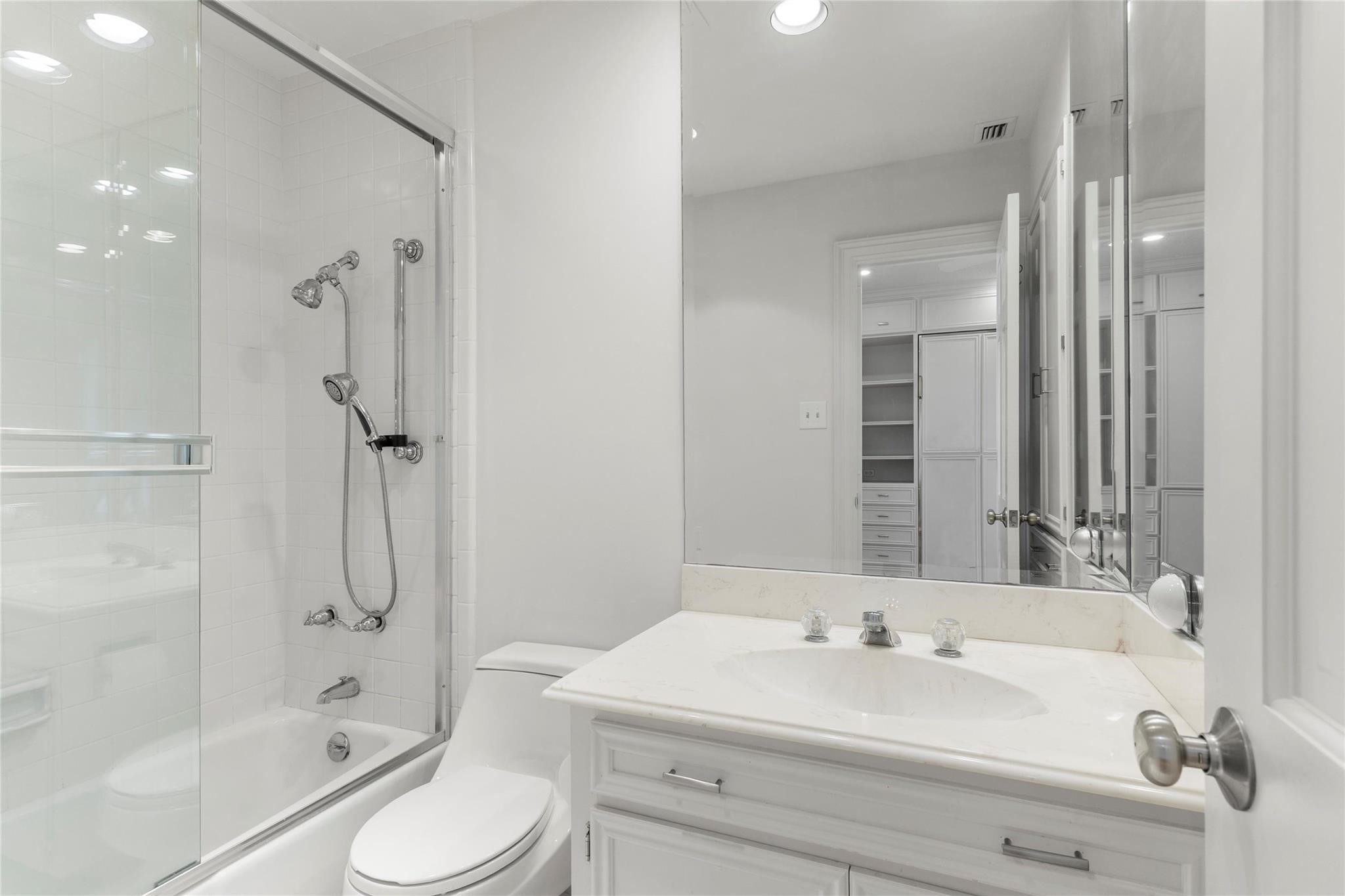 6335 W Northwest Highway Dallas TX 75225