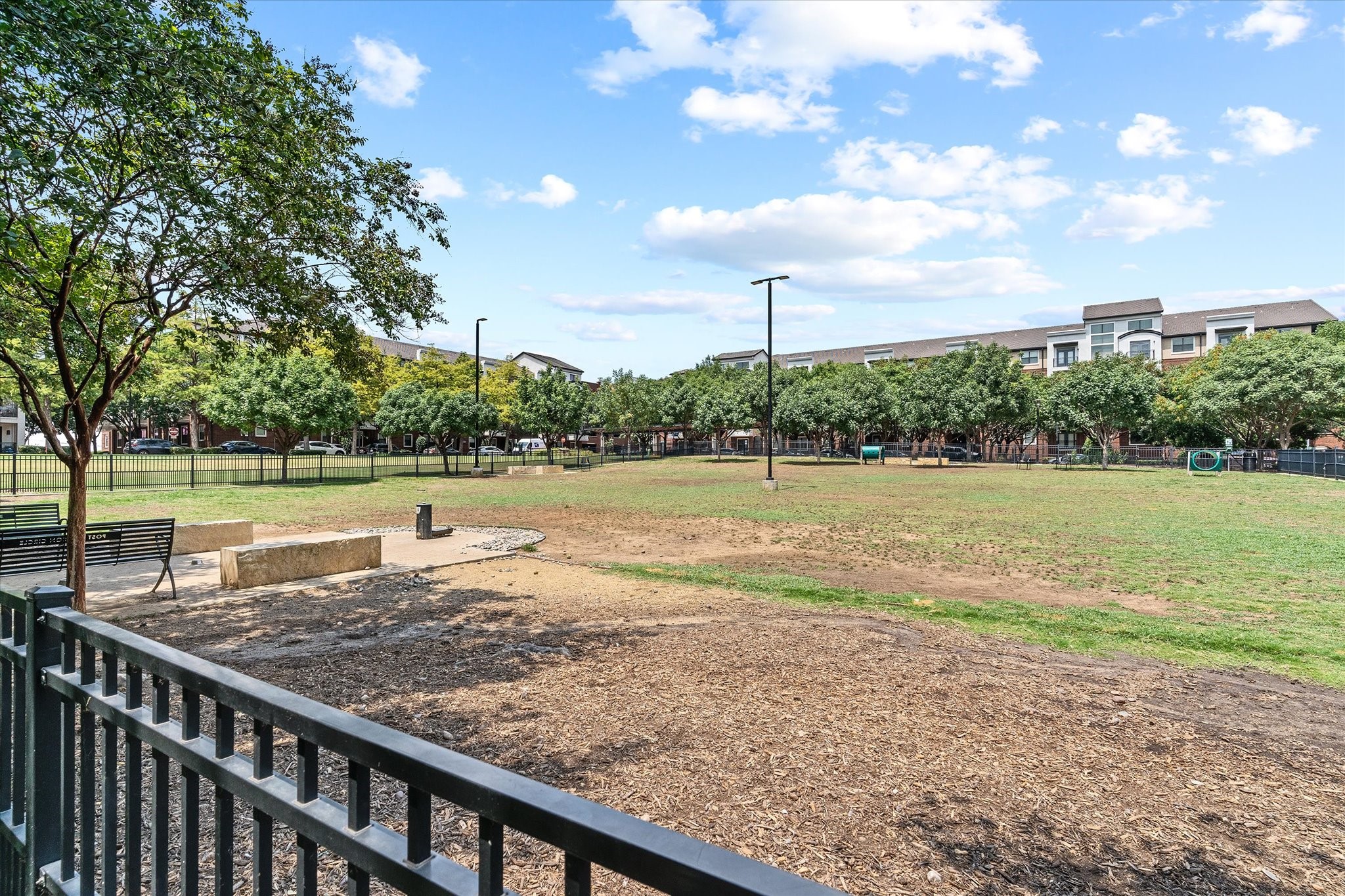 4072 Oak Circle Addison TX 75001