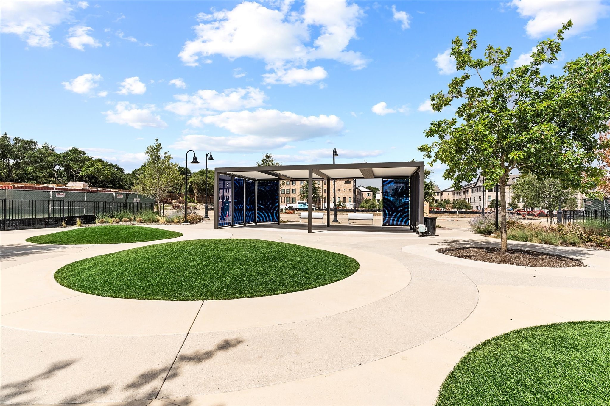 4072 Oak Circle Addison TX 75001