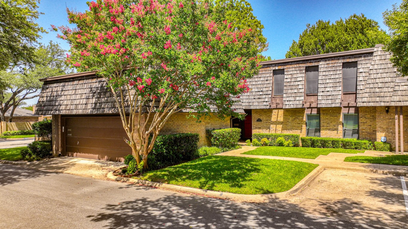 3001 Tanglewood Park W Fort Worth TX 76109