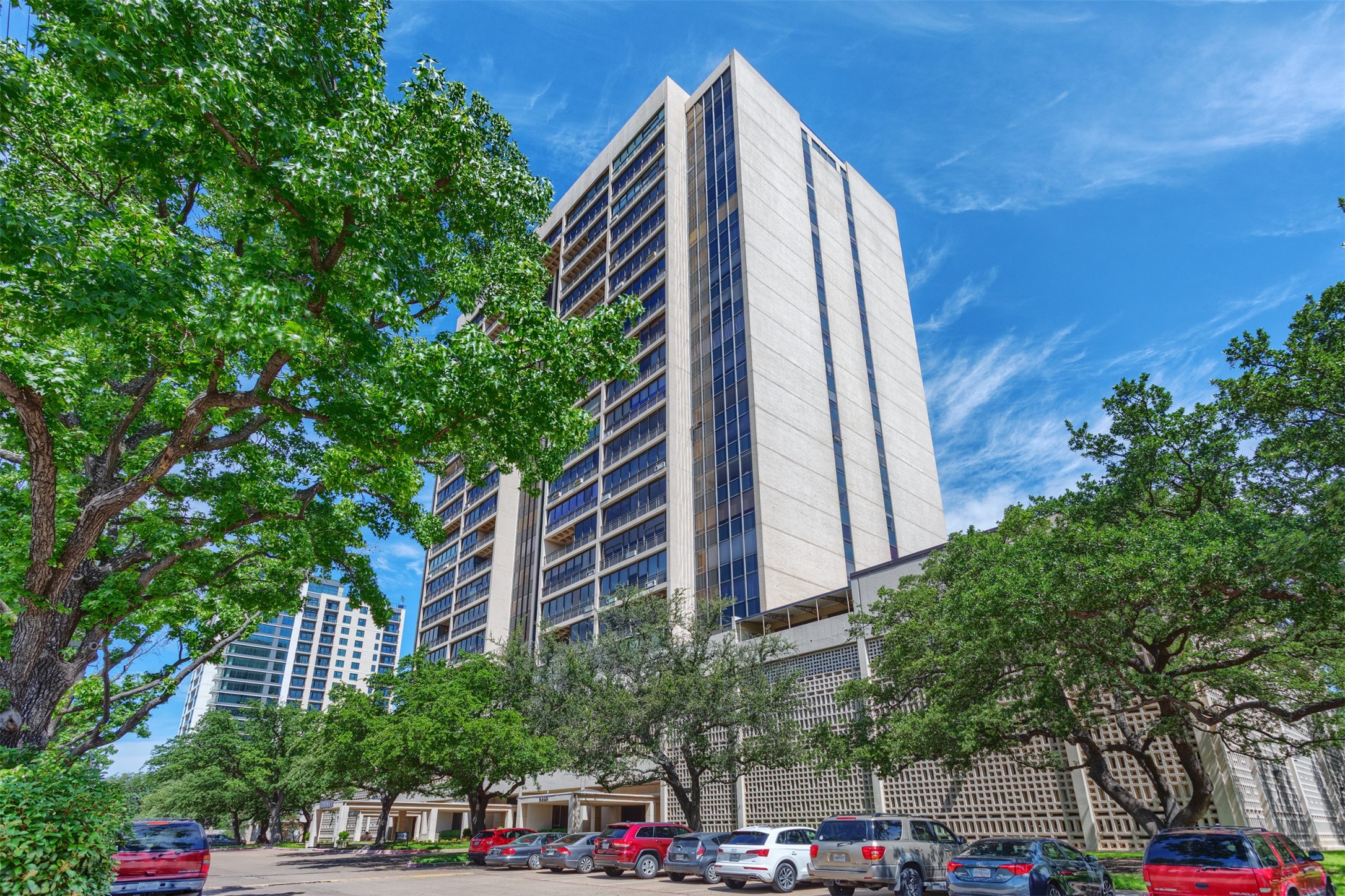 6335 W Northwest Highway Dallas TX 75225
