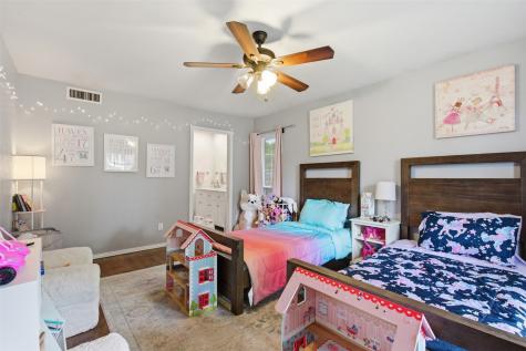 5852 Marina Drive Garland TX 75043