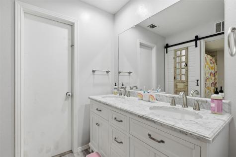 5852 Marina Drive Garland TX 75043