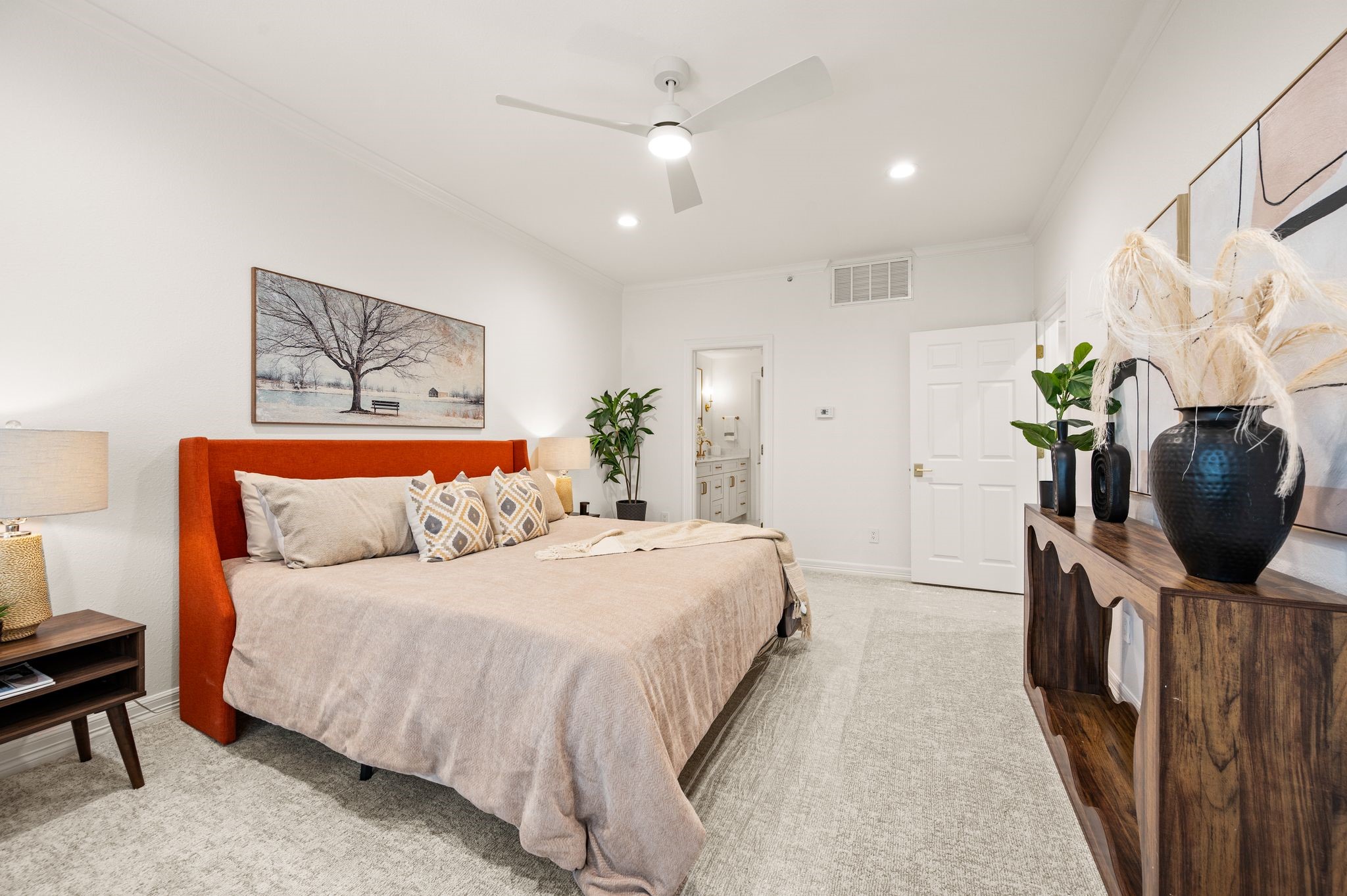 3702 Holland Avenue Dallas TX 75219