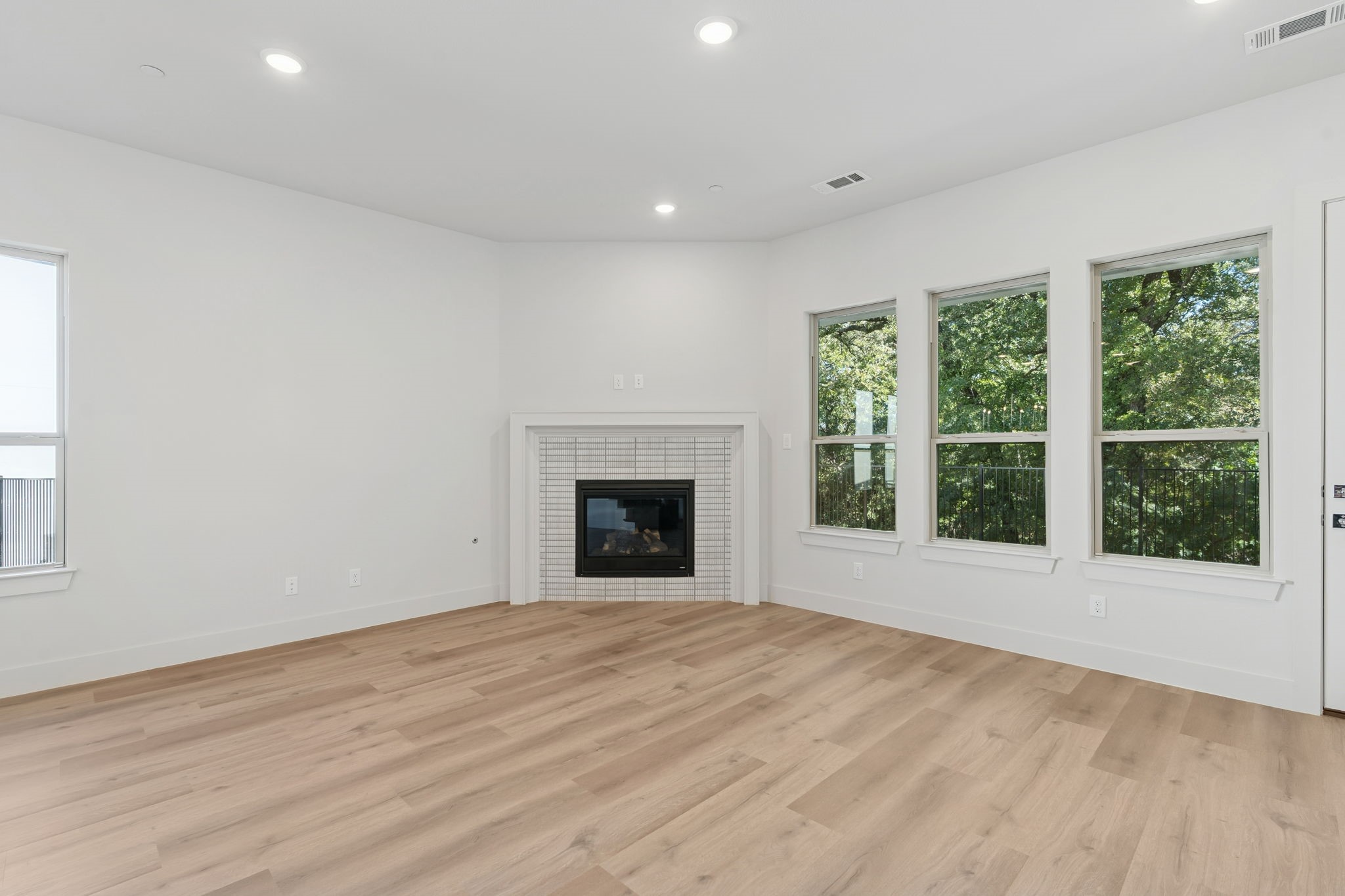 452 Waters Edge Drive Hickory Creek TX 75065
