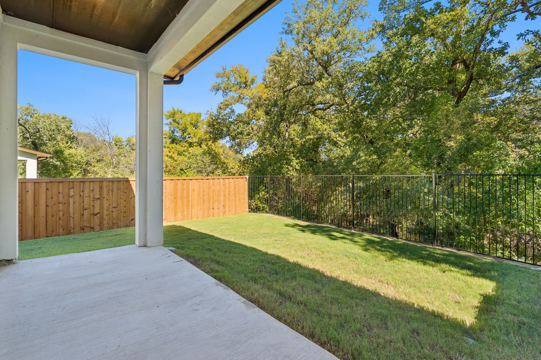 452 Waters Edge Drive Hickory Creek TX 75065