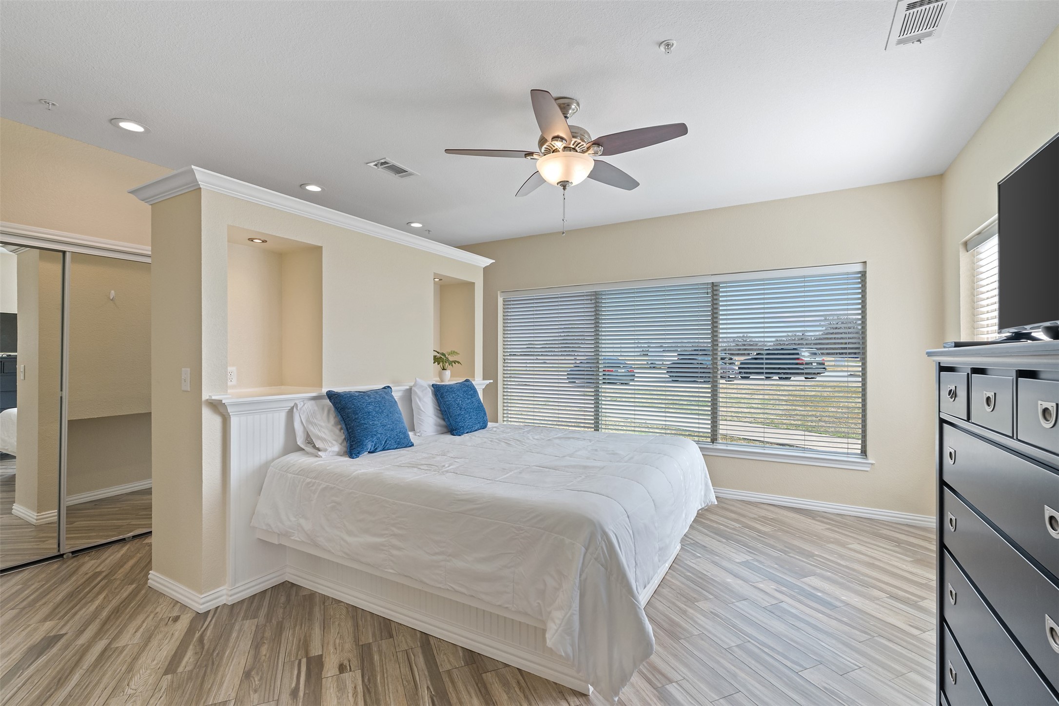 9900 Northshore Boulevard Corsicana TX 75109