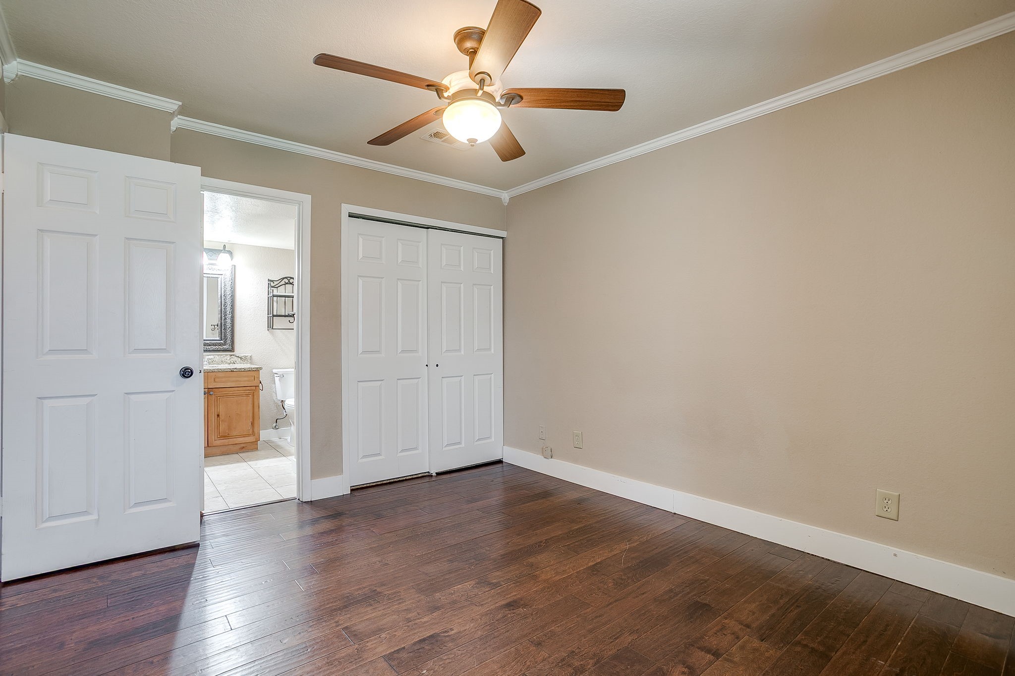 5638 Cedar Creek Drive Benbrook TX 76109