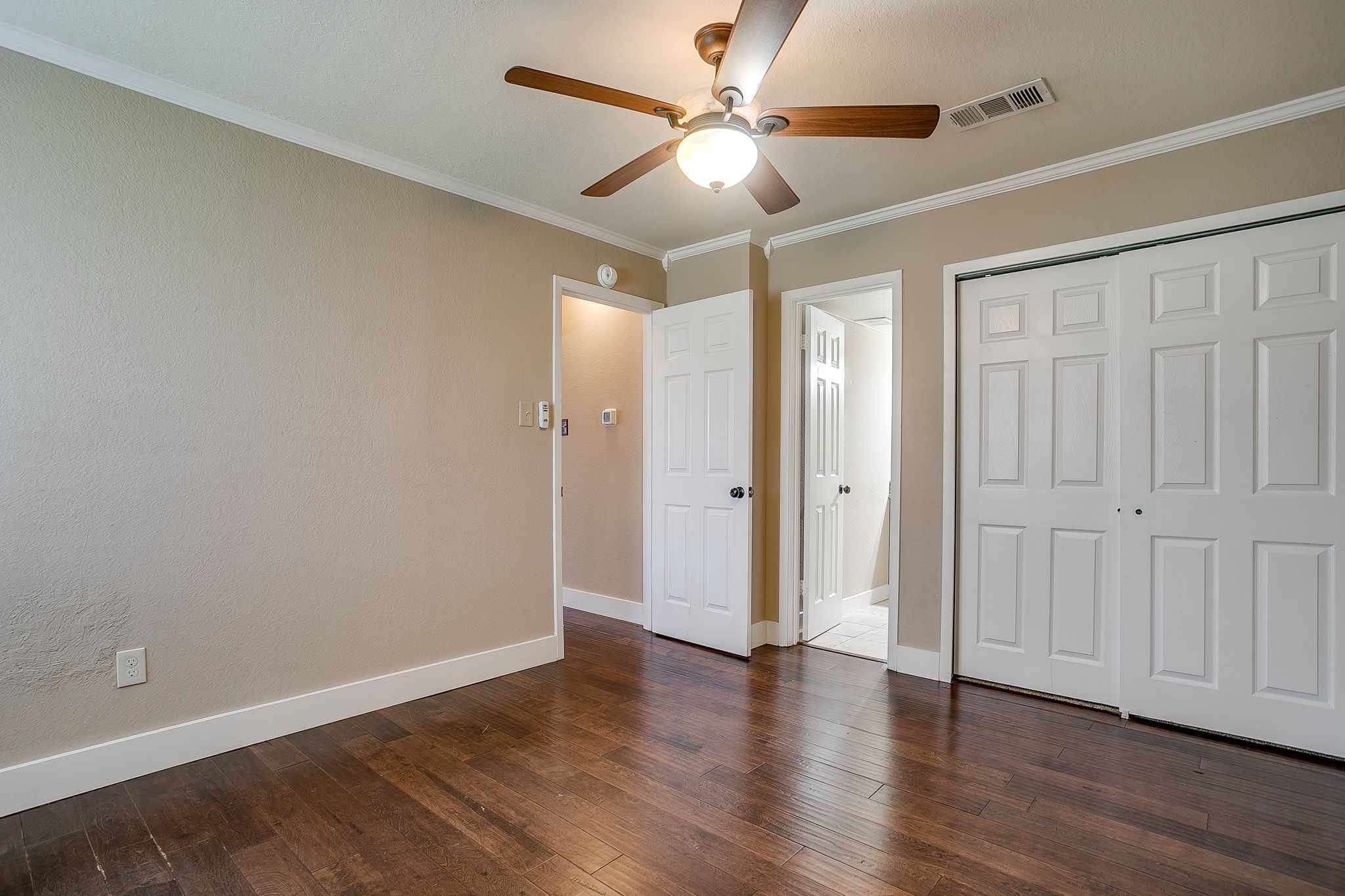 5638 Cedar Creek Drive Benbrook TX 76109