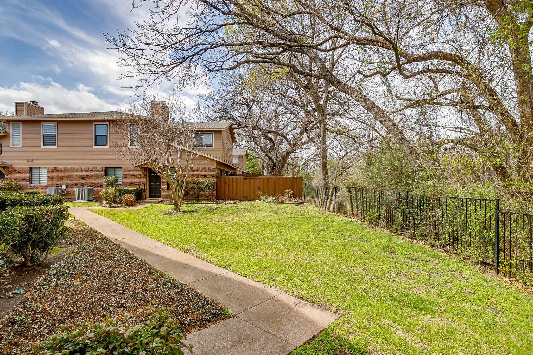 5638 Cedar Creek Drive Benbrook TX 76109