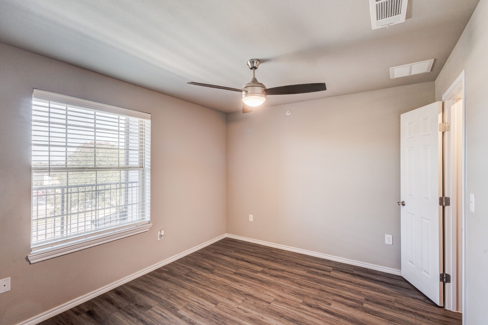 6108 Abrams Road Dallas TX 75231