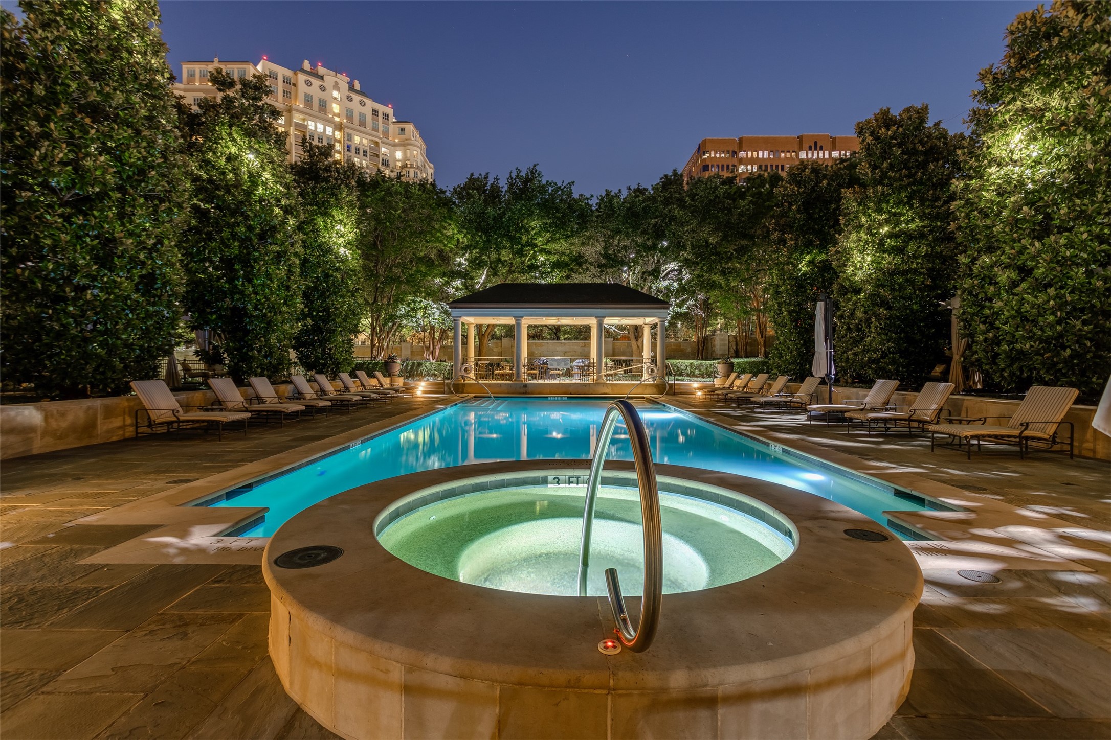 3505 Turtle Creek Boulevard Dallas TX 75219
