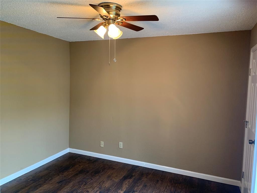9803 Walnut Street Dallas TX 75243