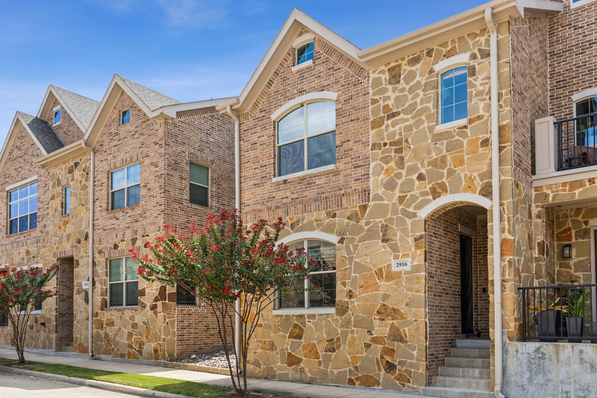 2916 Sheridan Drive Carrollton TX 75010