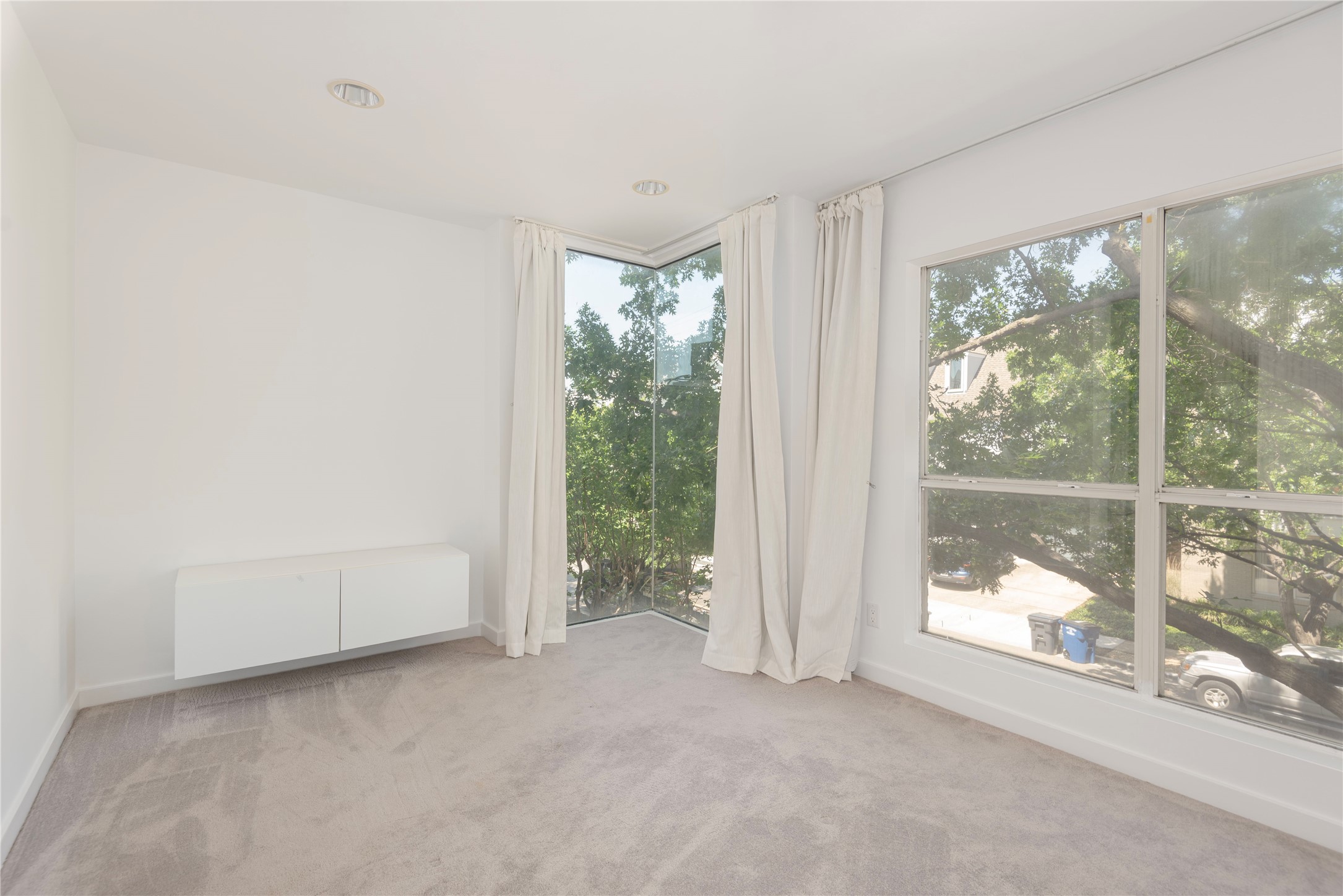 4122 Travis Street Dallas TX 75204