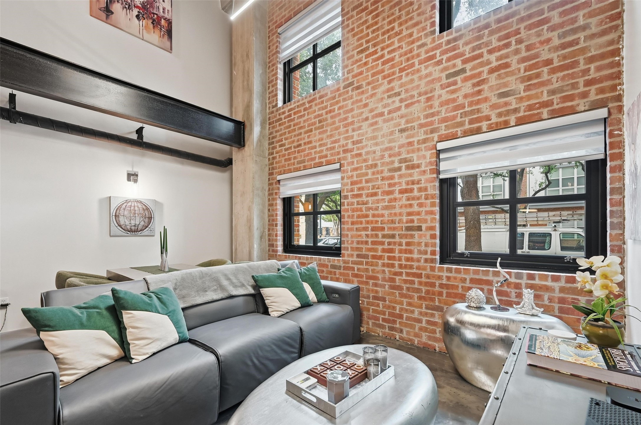 3110 Thomas Avenue Dallas TX 75204