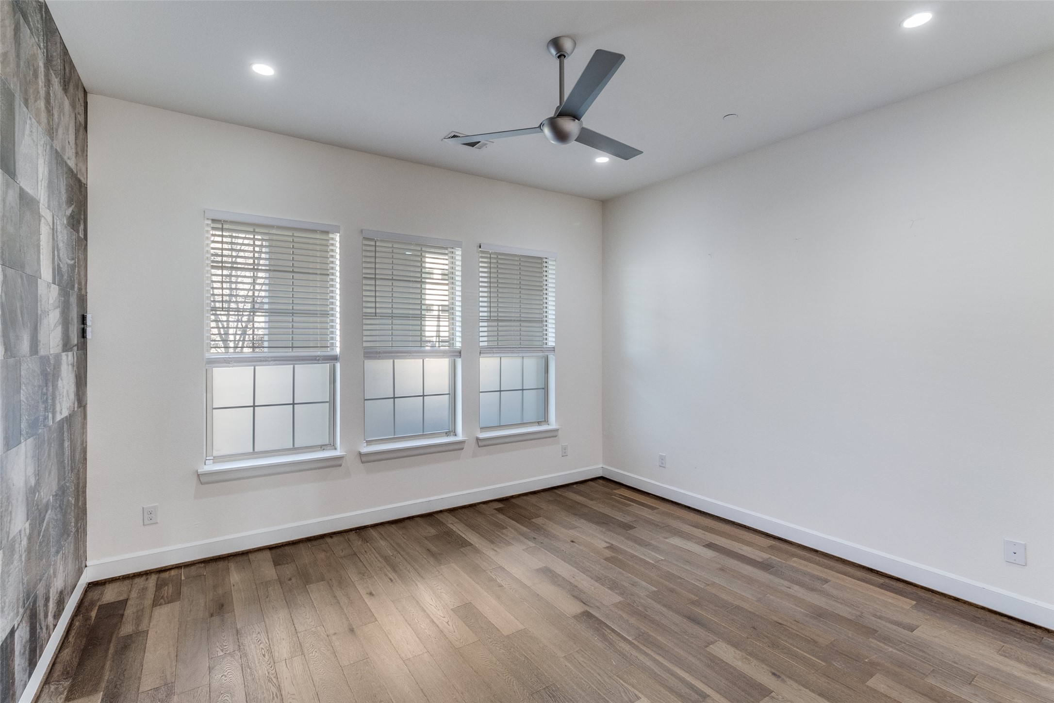 5015 Meridian Lane Addison TX 75001