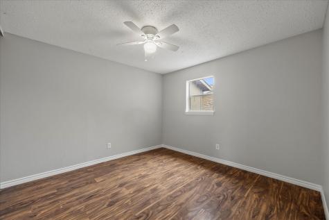 3022 Eastpark Drive Garland TX 75044