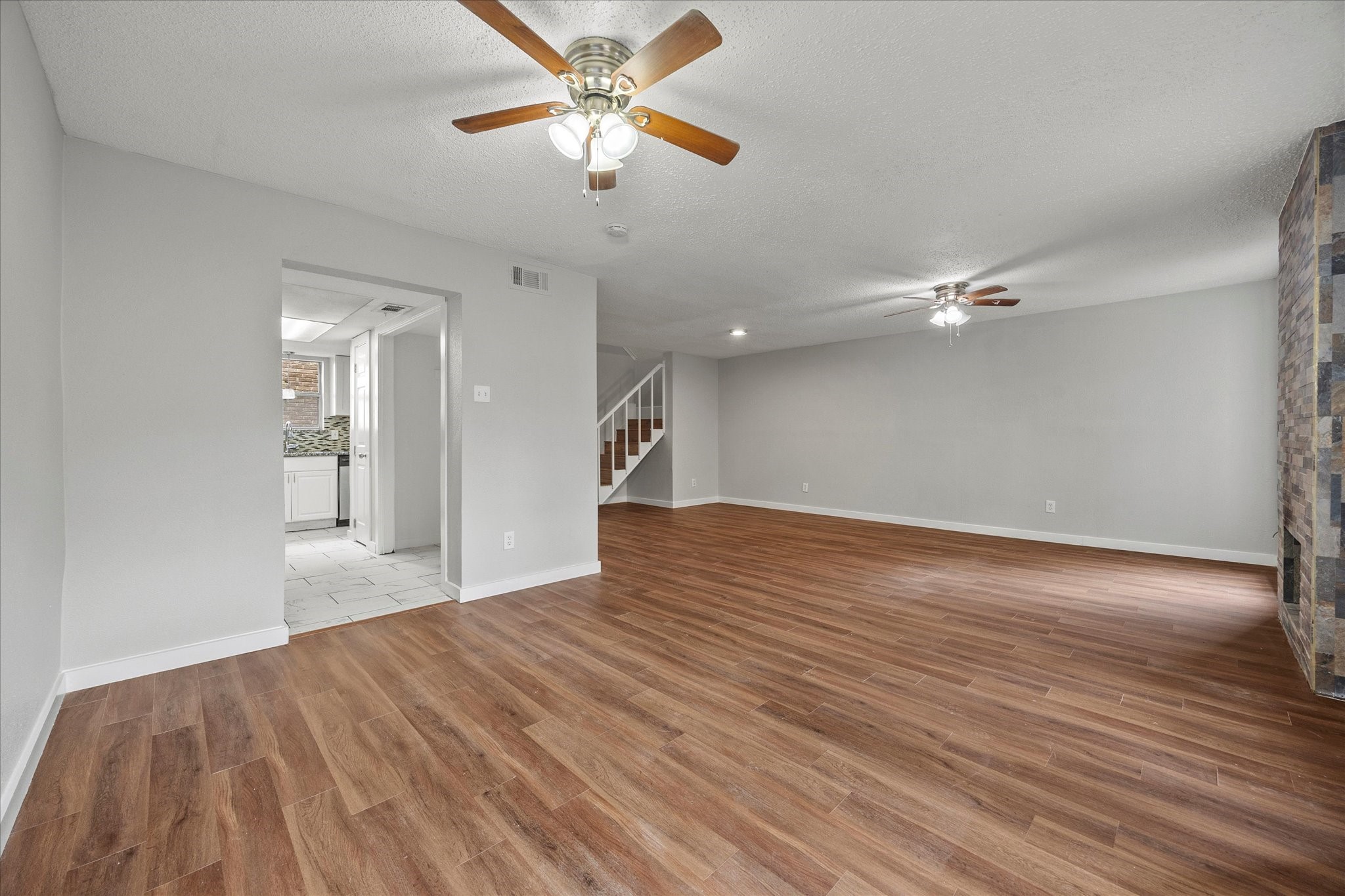 3022 Eastpark Drive Garland TX 75044